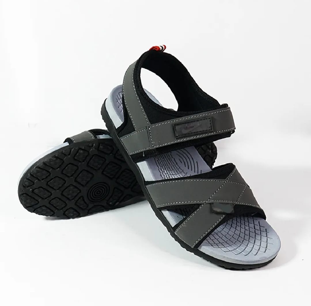 New Trending Synthetic Material Stylish Sandals for Mens Outdoor Comfortable Lightweight Sandals For Boys