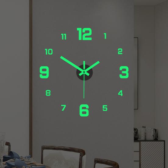 Glow in the Dark 3D Wall Clock Luminous Decorative Wall Clock for Home and Office