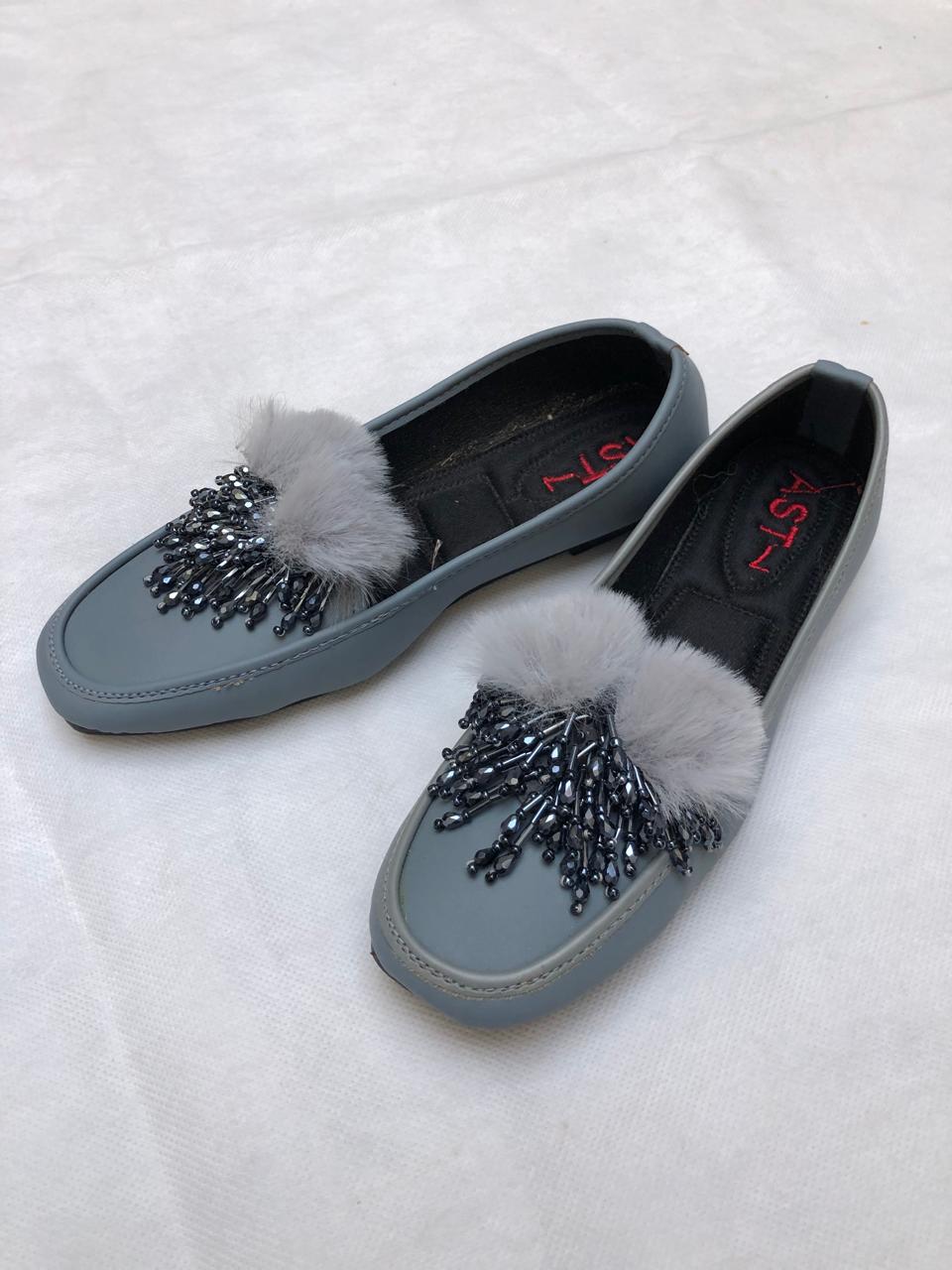 Winter Shoes/Pumps For Women - Comfortable - Fashion - New Design for Winter