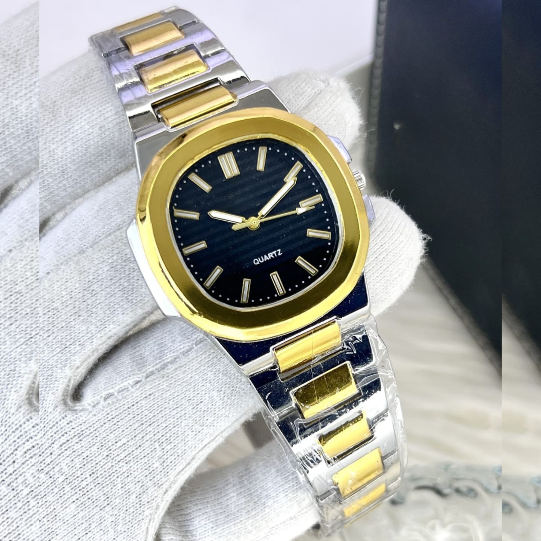 Bin-b Nautilus Watch for Men Stainless Steel Strap Quartz Watch Business and Ultra Thin Style Multiple Colors