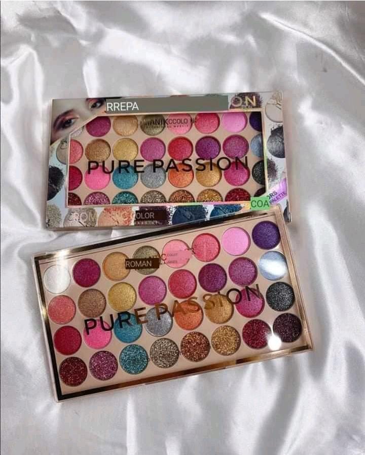 Best Quality Eye Shadow 32 Pieces In One Platte | Makeup Shimmer Eyeshadow Platte