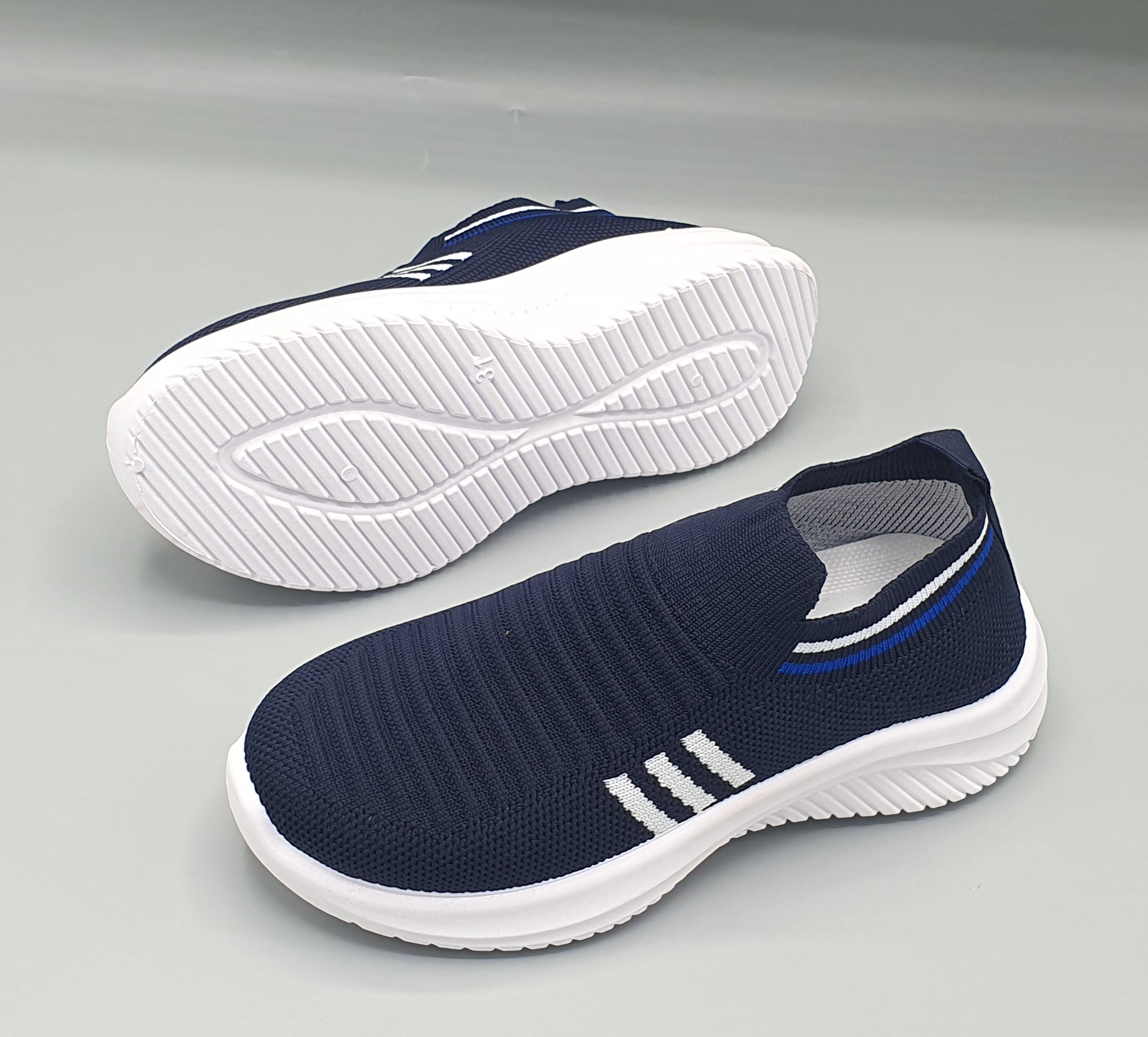 Stylish Kids Sneakers for Boys & Girls | Breathable Mesh Casual Shoes | Soft Comfortable & Washable Jogger Shoes (3Year–14Year)