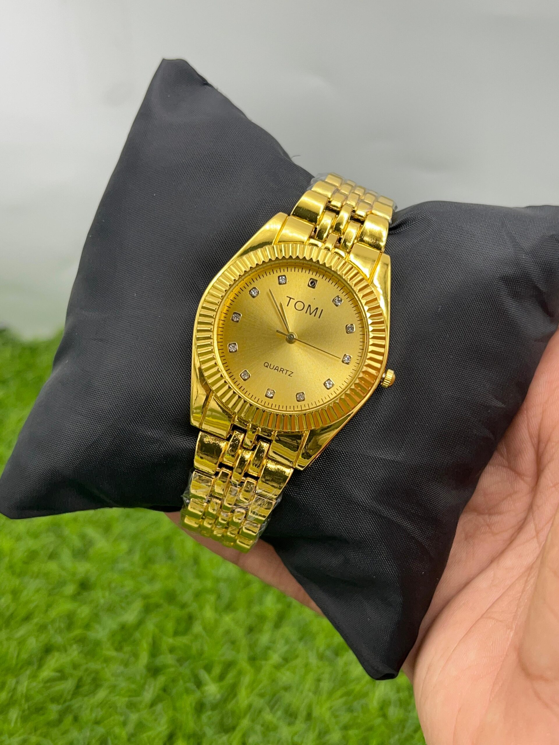 Tom Premium Golden Chain watch for men
