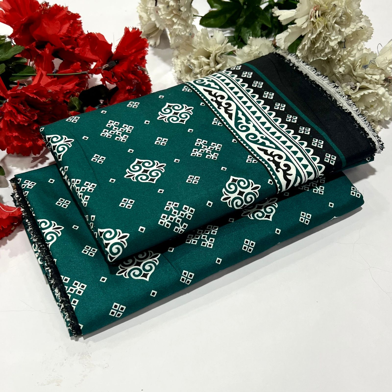 Well various Digital Print Cotton 2pc Suit Latest Design, All Season Cotton Collection Women Suit