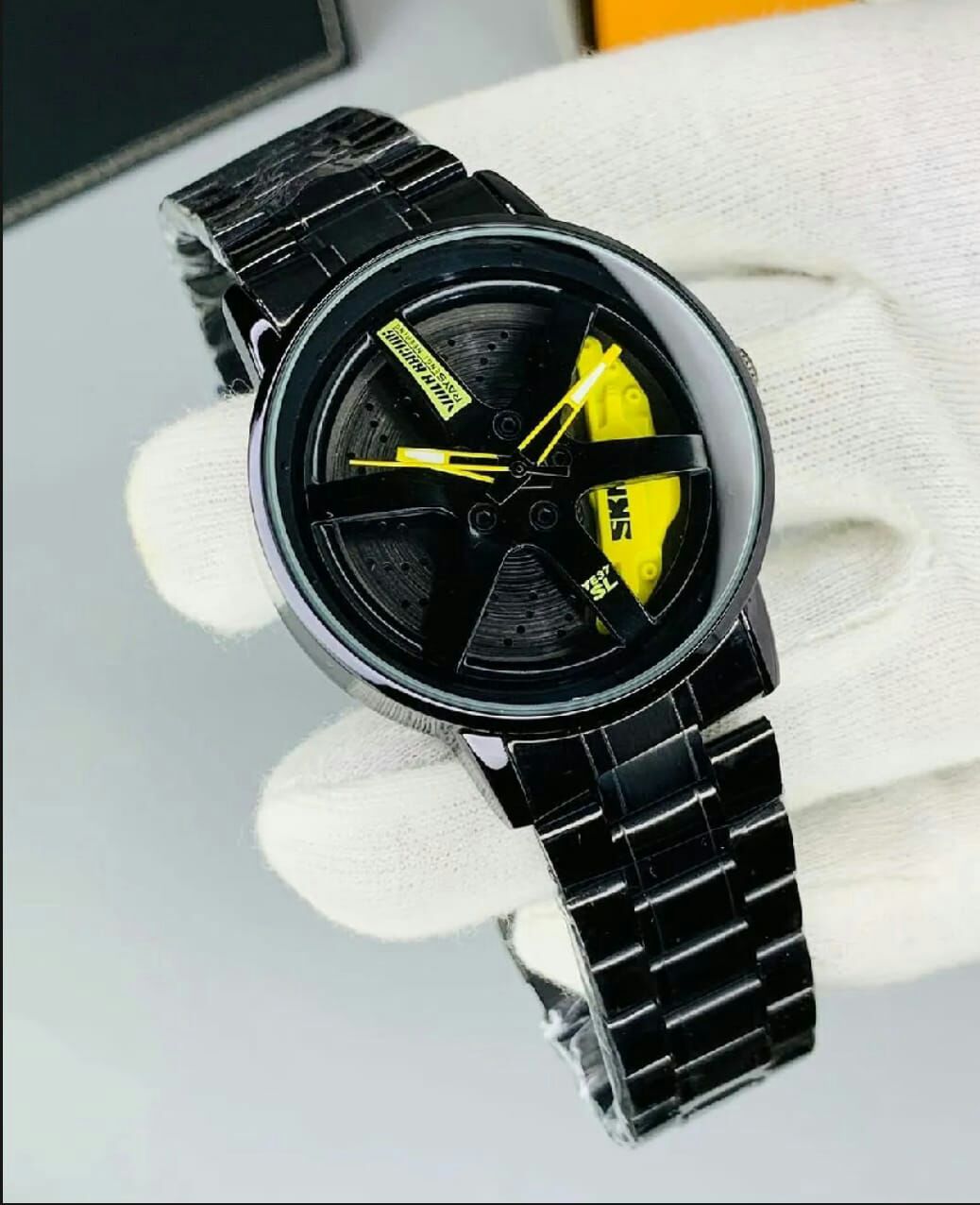 “WHEEL WATCH Premium  Men’s Wristwatch – Rotating Rim Dial, Multi-Function Modern Design, Waterproof Metal Strap”Look Like Smart Watch
