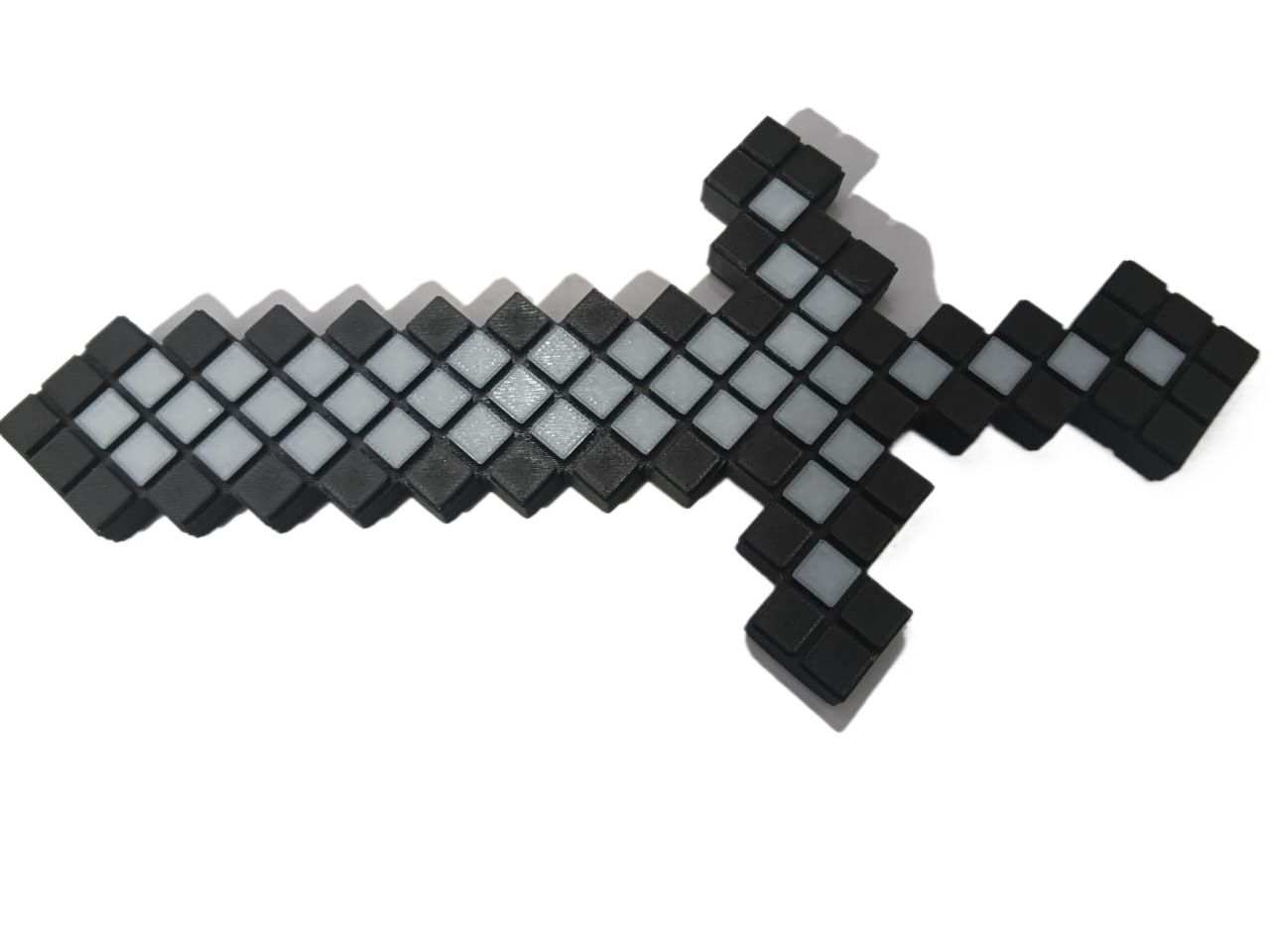 3D Printed Pixel Art Collectible | Voxel-Inspired Game Decor | PLA Desk Display & Cosplay Prop