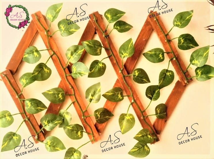 Money plant Leaves Fence Pure Wooden frames Beautiful Foldable Wall