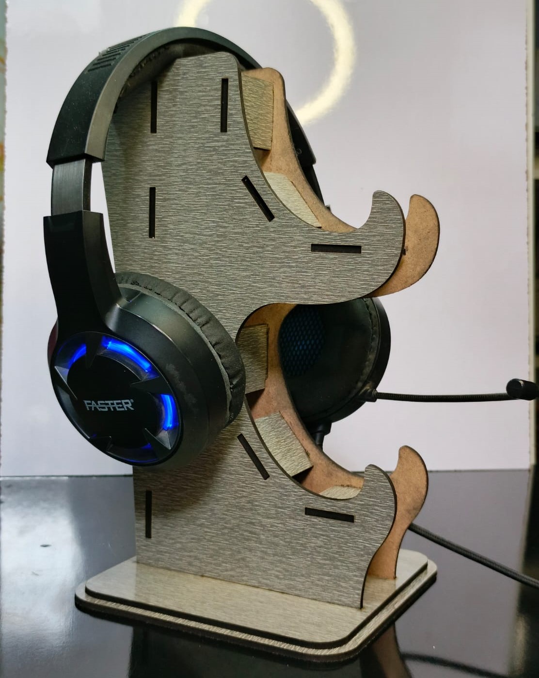 Game Controller Stand  with Headphone Holder / Wooden GamePad Holder with Headphone Stand