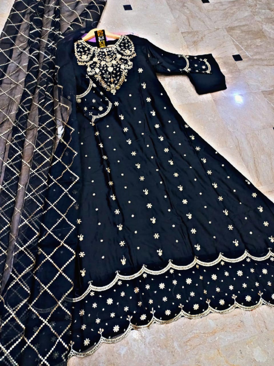 blue velvet dress shirt AJLLFD-12 Embroidered Silk Stitched 3PCS Luxury Pakistani Dresses