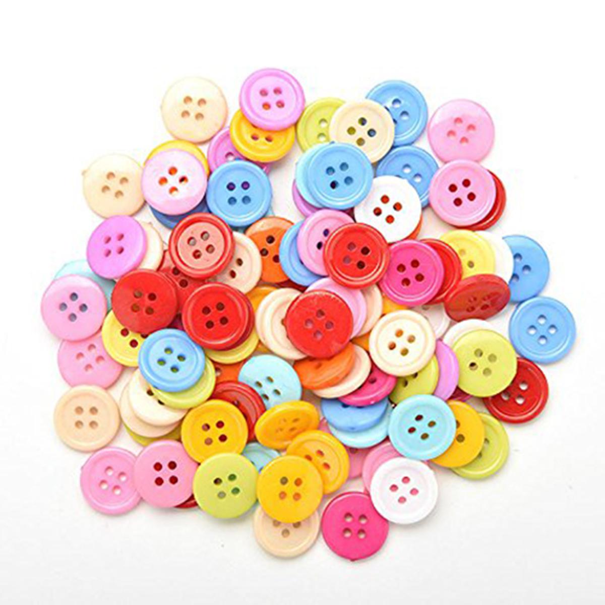 DIY random color Set of 100 sewing buttons Craft for kids DIY toys,  Plastic, Random Color, 20mm 