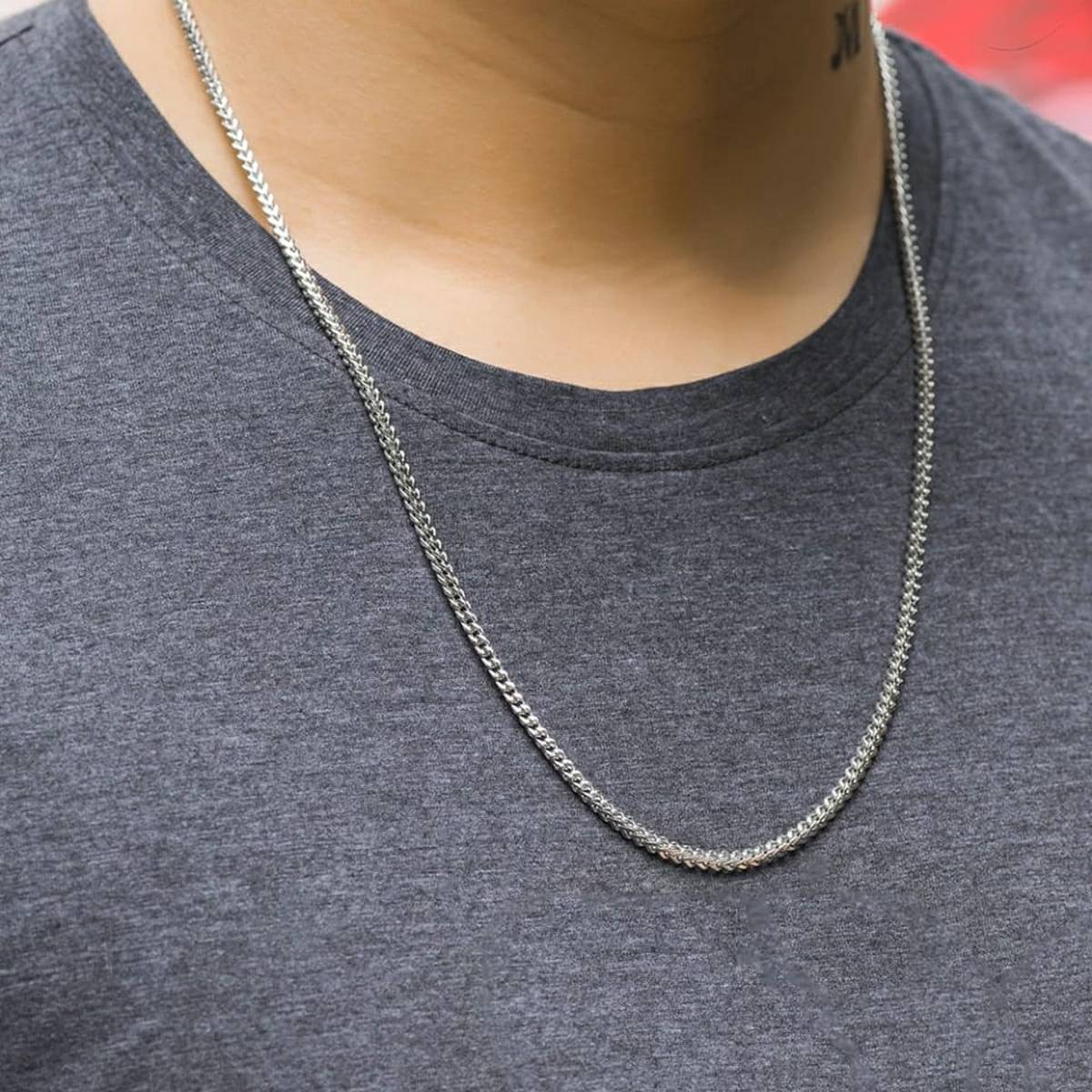 New Look Elegant Design Neck Chain for 