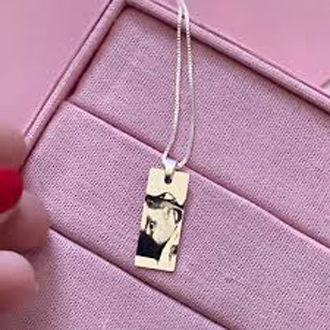 Her/His Eyes Necklace Eye Engraving Locket Trending Article New Arrival