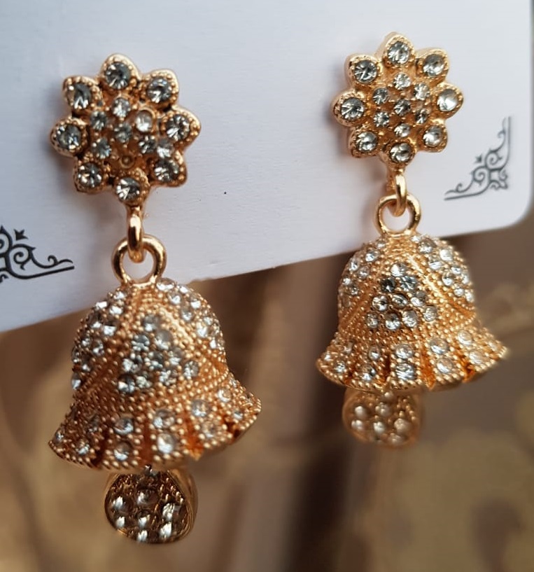 Fancy hot sale earring design