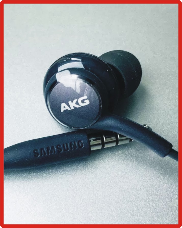 Imported High quality Original Hands Free AKG Official AKG Special wire handsfree earbuds Original Hands Free Akg Official For S7, S7 Plus, S8, S8 Plus, S9 S10 and other Latest models and mobiles 3.5MM AND TYPE C BOTH AVAILABLE