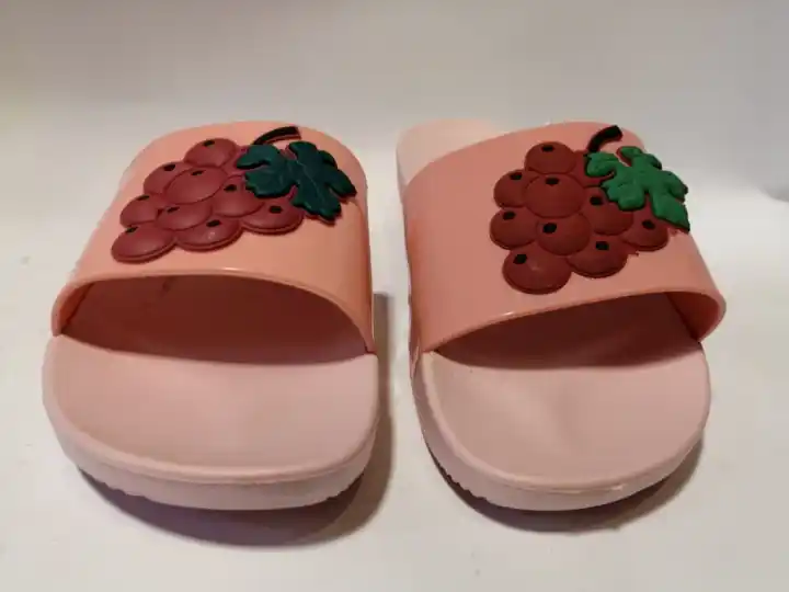 fancy sleeper chappal