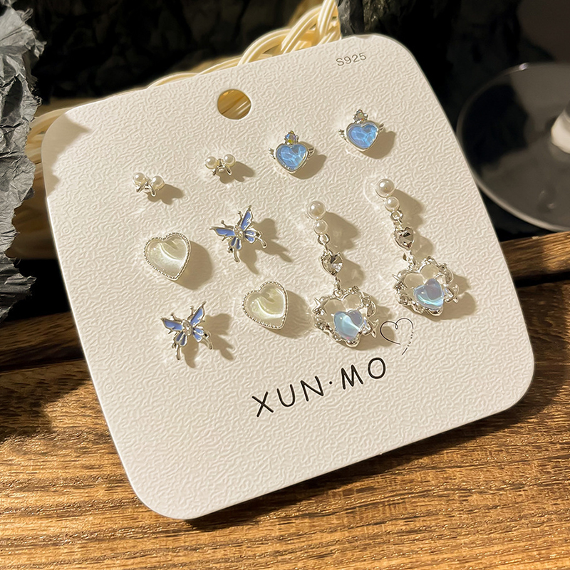 Delicate Sweet Heart Shaped Knot Zircon Earrings Women's Simple High-End Sensation Ear Ring Jewelry Fashionable Earring New Trend Jewelry Retro Charms Floral Stud Earrings