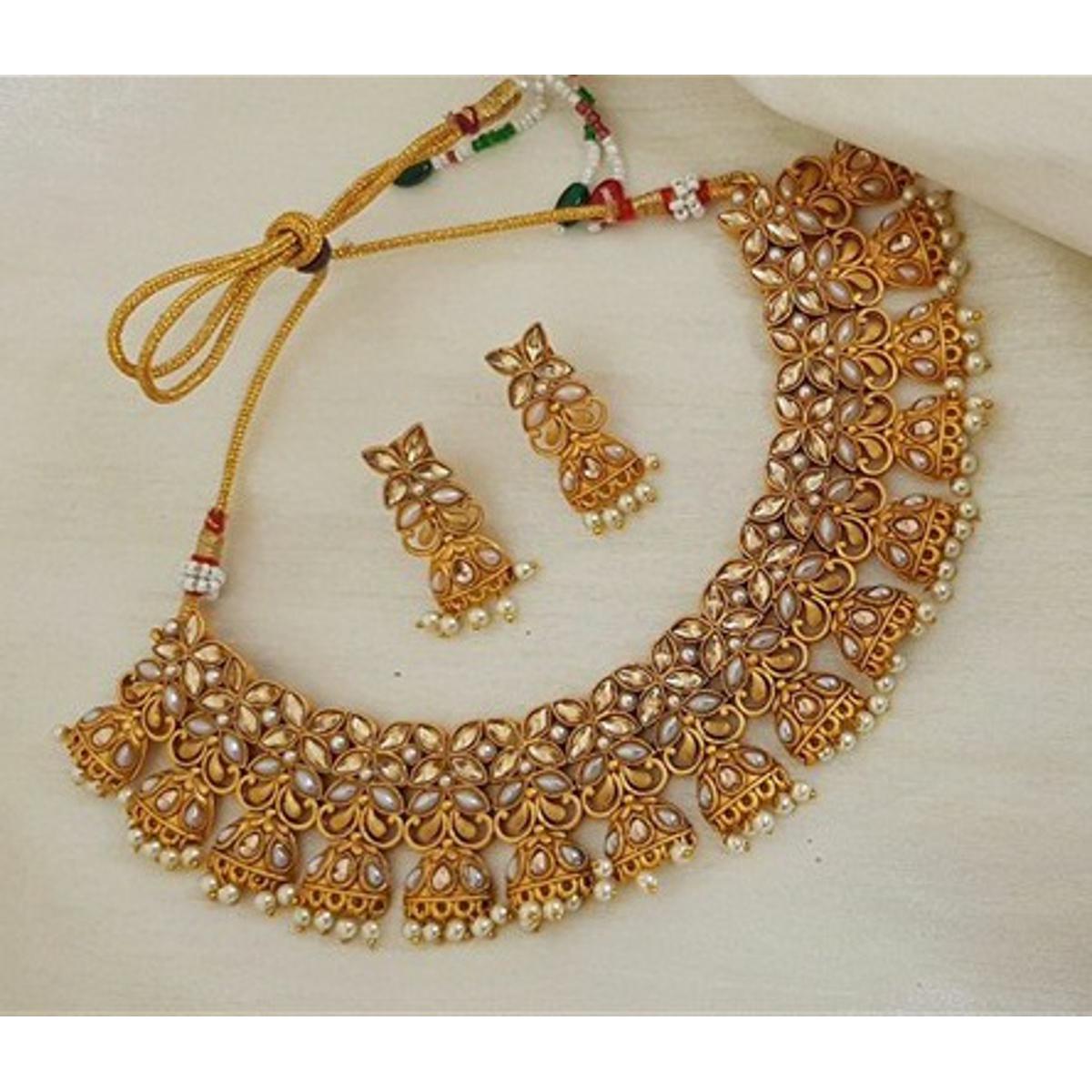 Latest on sale fashion necklace