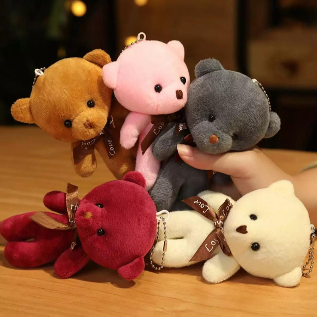 Plush Teddy Bear Keychain – Soft Stuffed Animal Pendant for Gifts, Bags & Phones