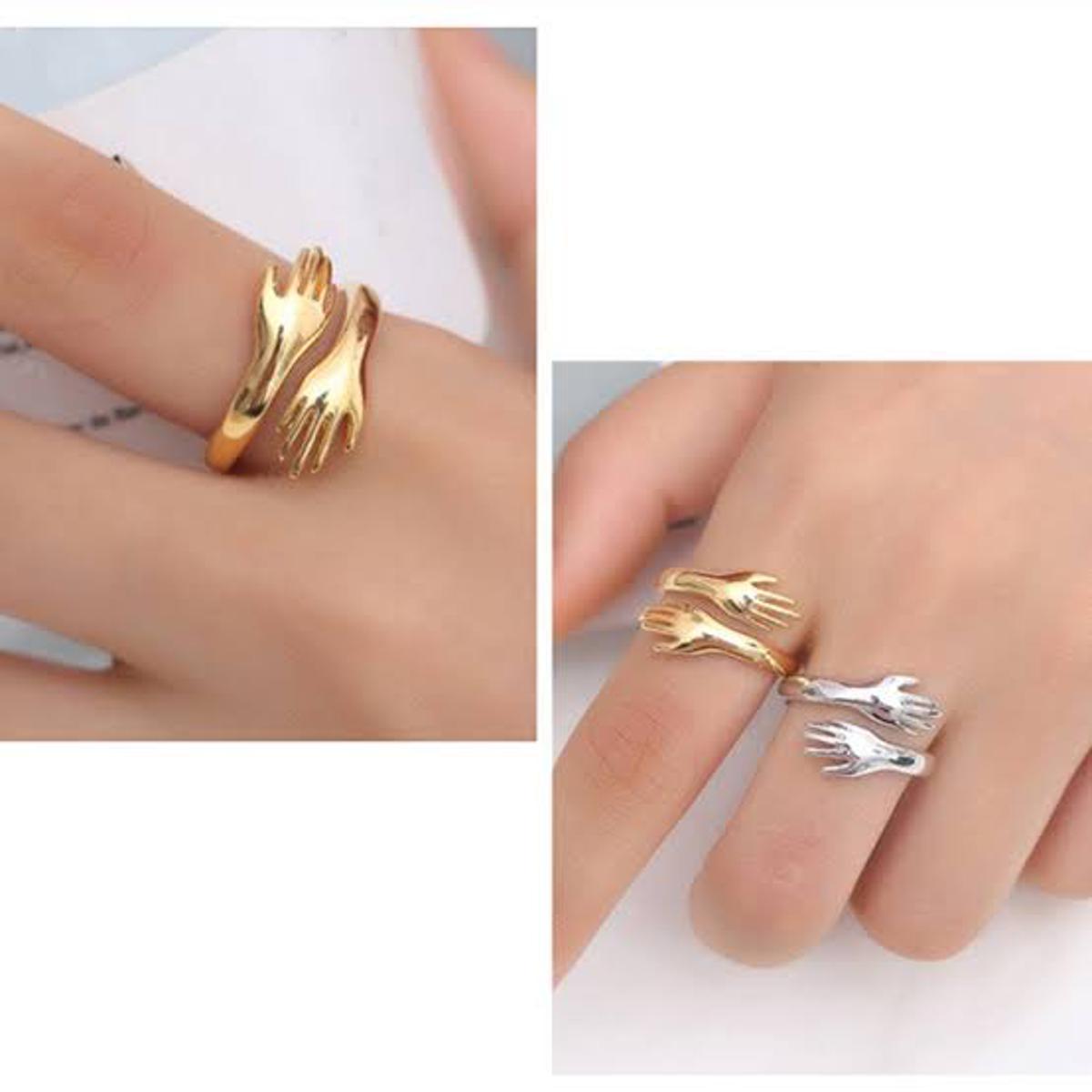 Hug finger store ring