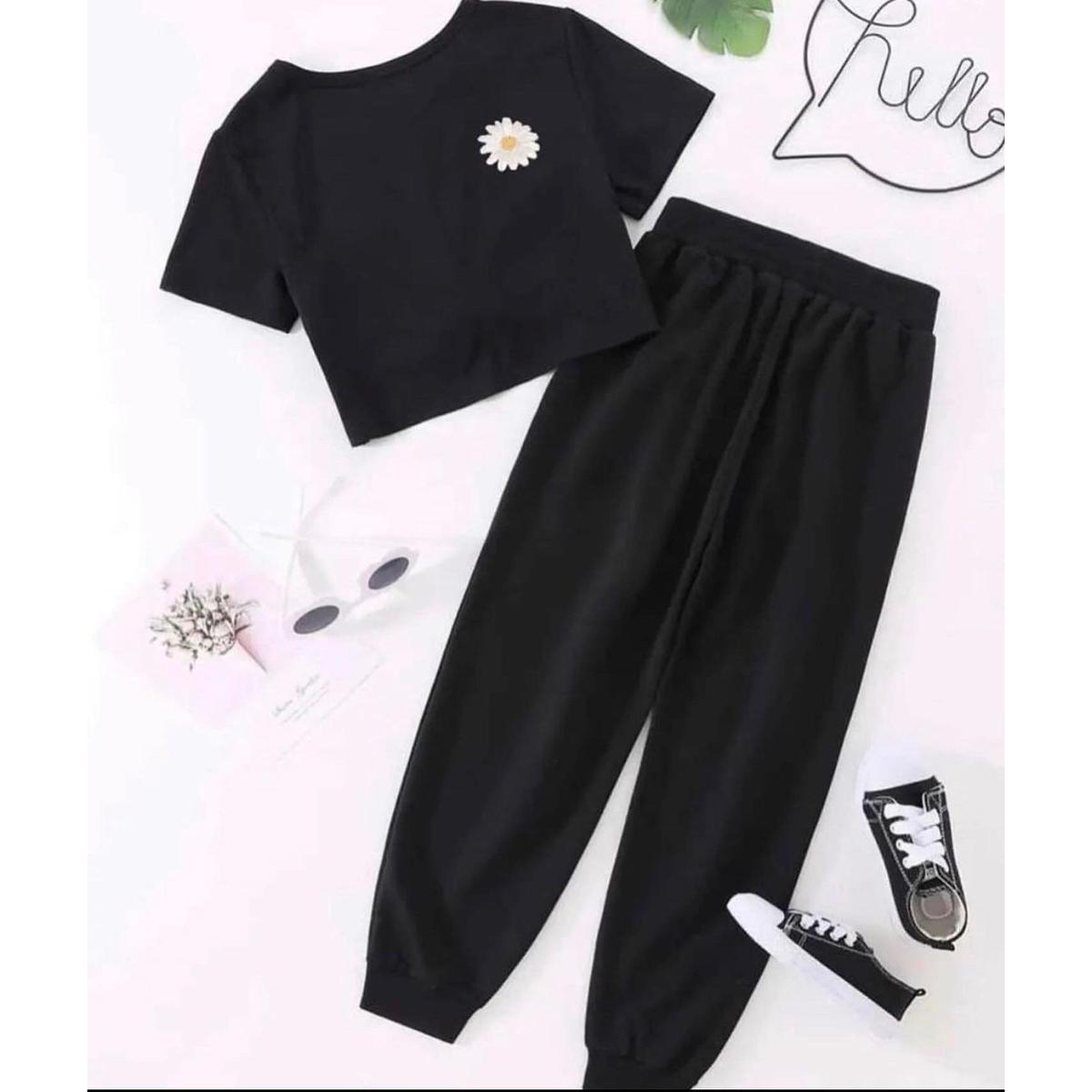 Black Daisy Flower Printed Summer Tracksuit for Girls and Women – Comfortable Cotton Set with T-Shirt and Trousers – Stylish, Breathable, and Affordable