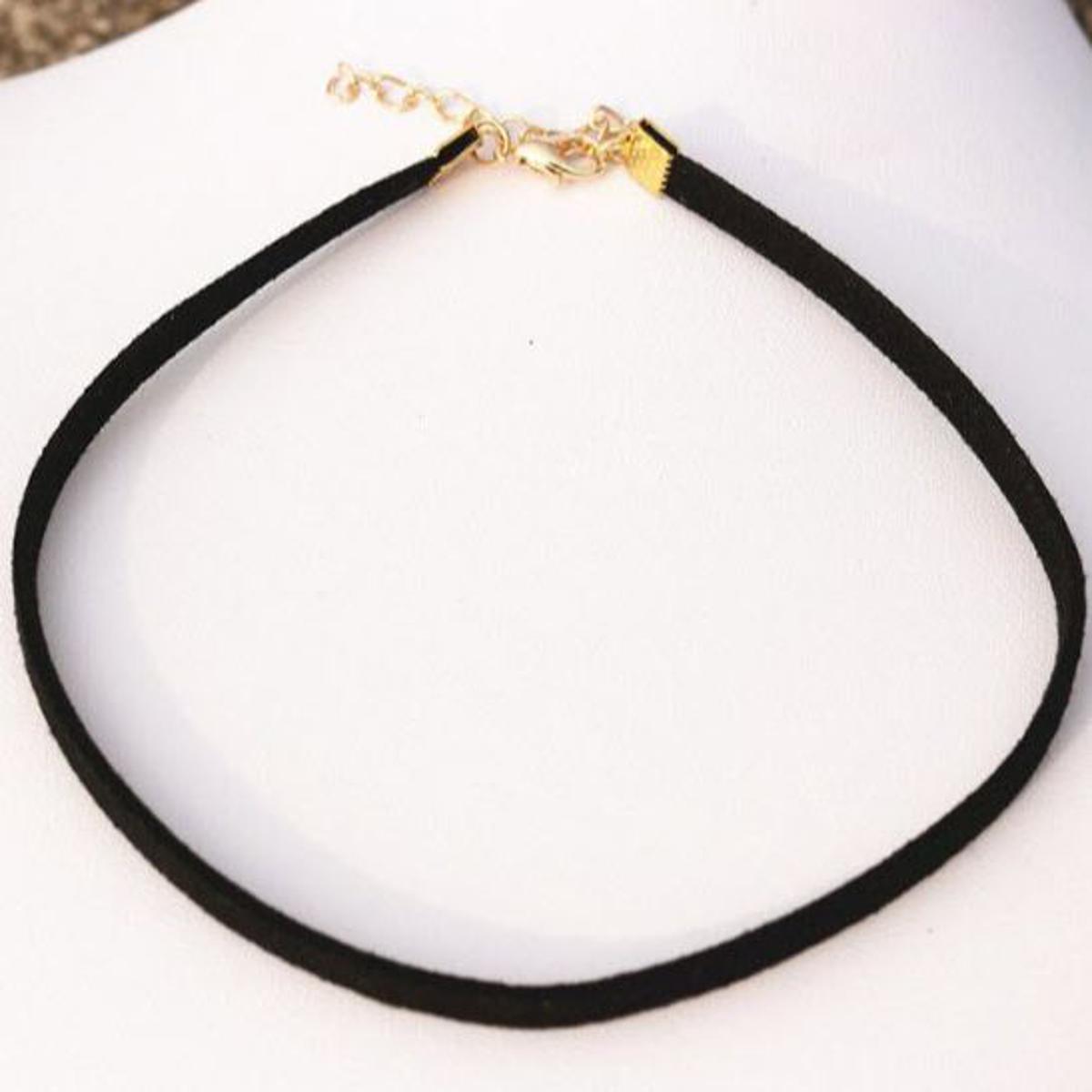 Black Choker Necklaces Men & Women Suede Leather Short Collares Fashion Jewelry Gift