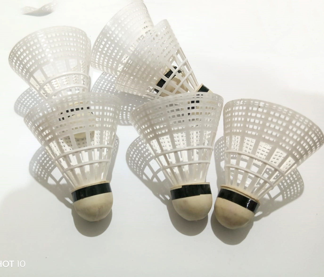 Pack of 6- Badminton Shuttlecocks - Plastic
