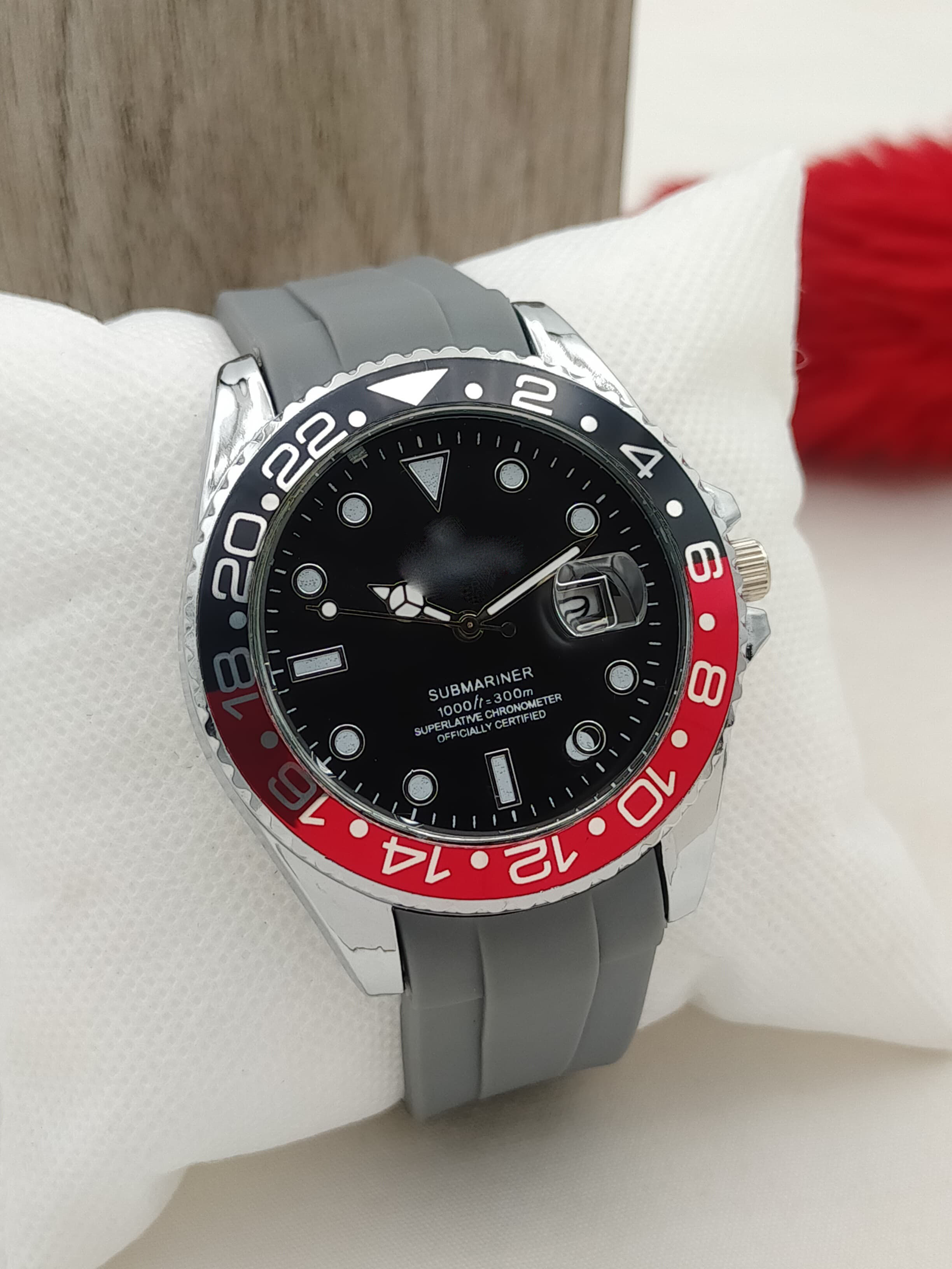 Mens belt Watch Good Looking Dile Good Quality