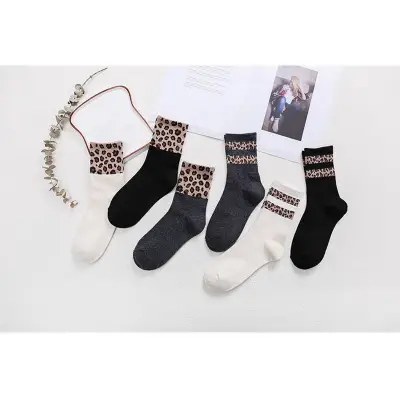 Off white shop leopard socks