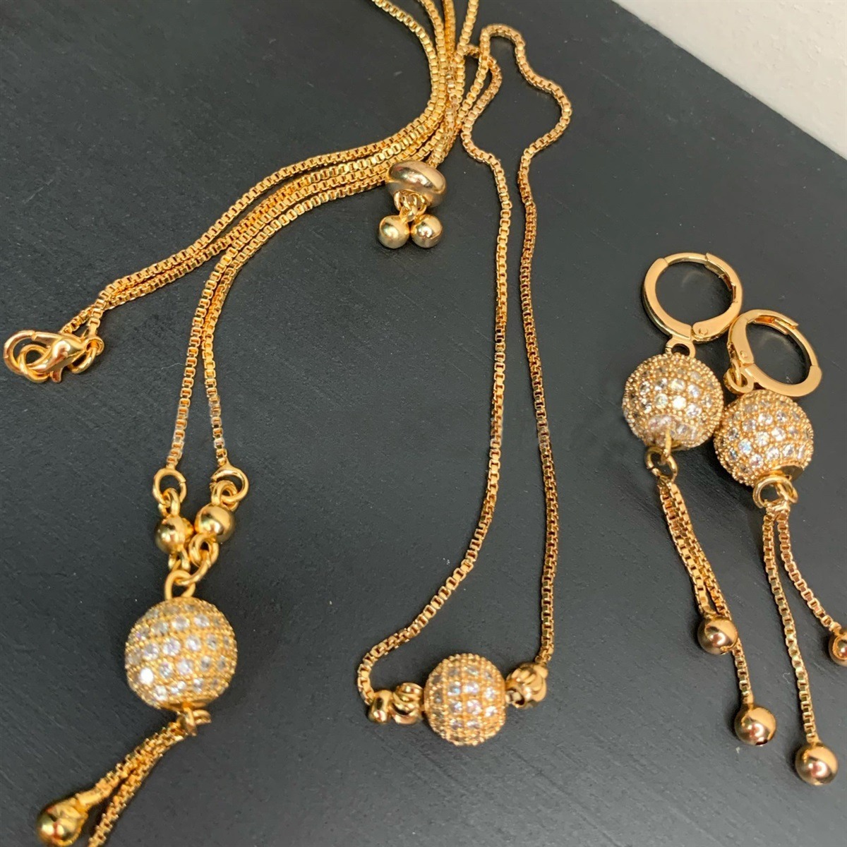 Gold plated pendant,bracelet and earrings set