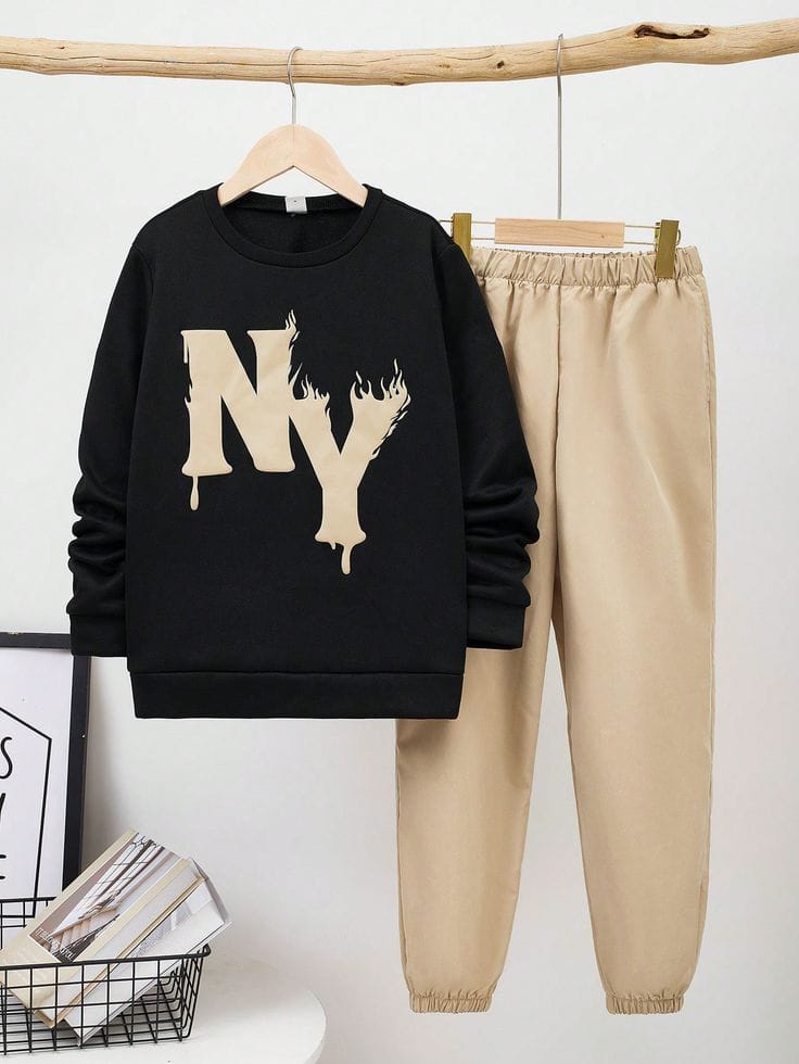 Sweatshirt and Pajama Set for Boys & Girls Soft & Warm for Cold Weather Full Sleeve Sweatshirt and Pajama fajar Stock