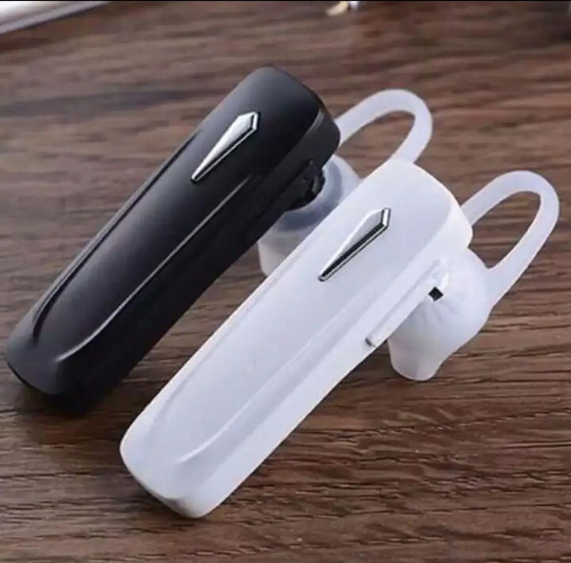 M163 Wireless Bluetooth Earphone Headset Single Earpiece With Ear Clip (Connect with All Bluetooth Devices).