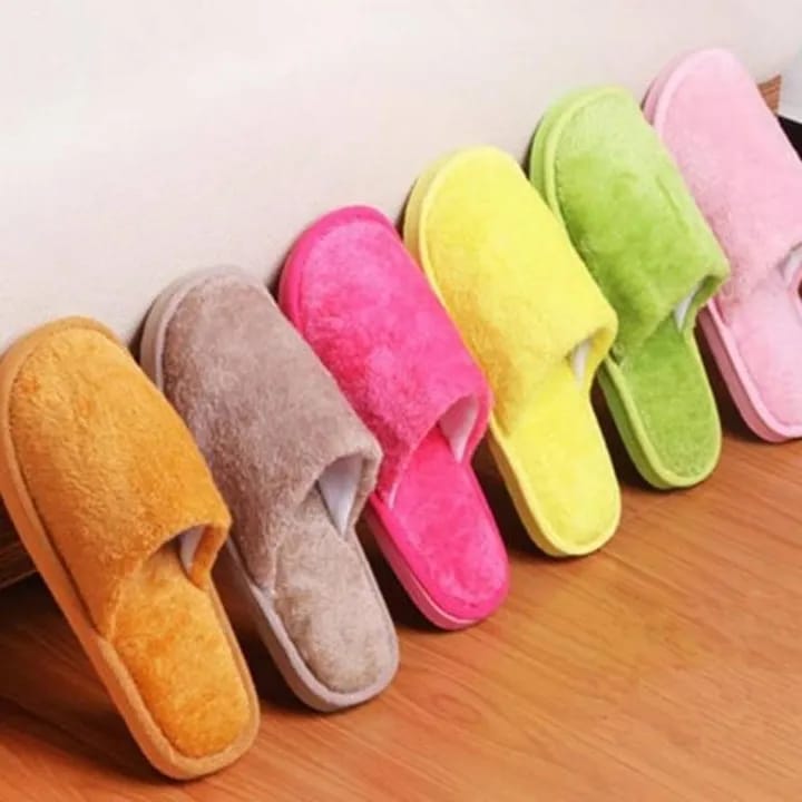Winter Home Cotton Slippers – Warm & Soft Indoor Anti-Slip Slippers for Men & Women