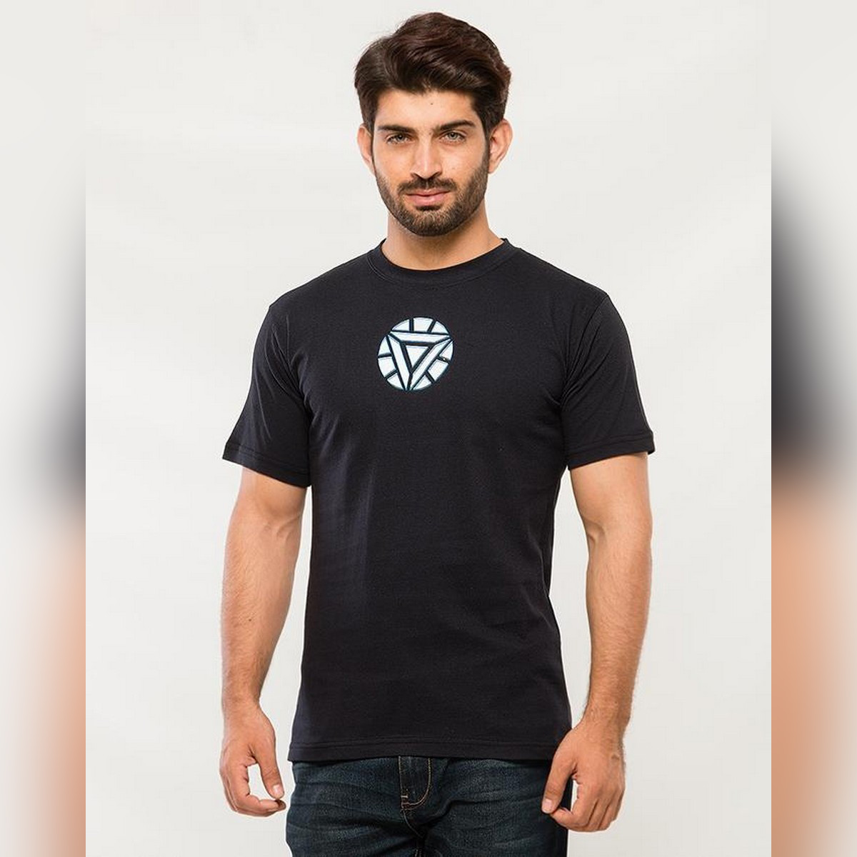 Iron man on sale t shirt pakistan