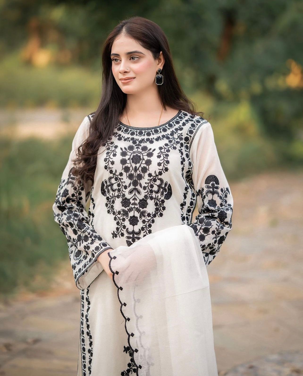laser cut dress pakistani Laser Cut Dress Pakistani