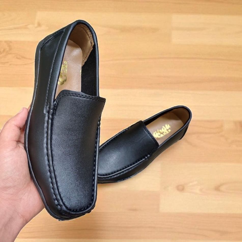Sports  shoes for men High qualified  shoes for men Shoes for men