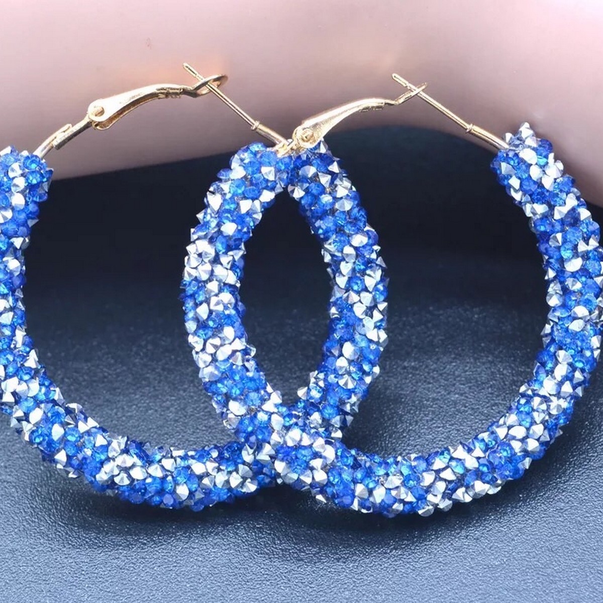 Elegant Shinny Rhinestone Trendy Earring Round Shaped For Girls