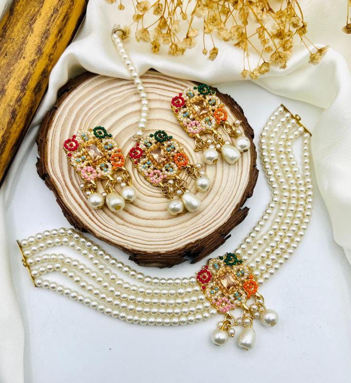 Set Bridal   Multi Pearl with tika 7861