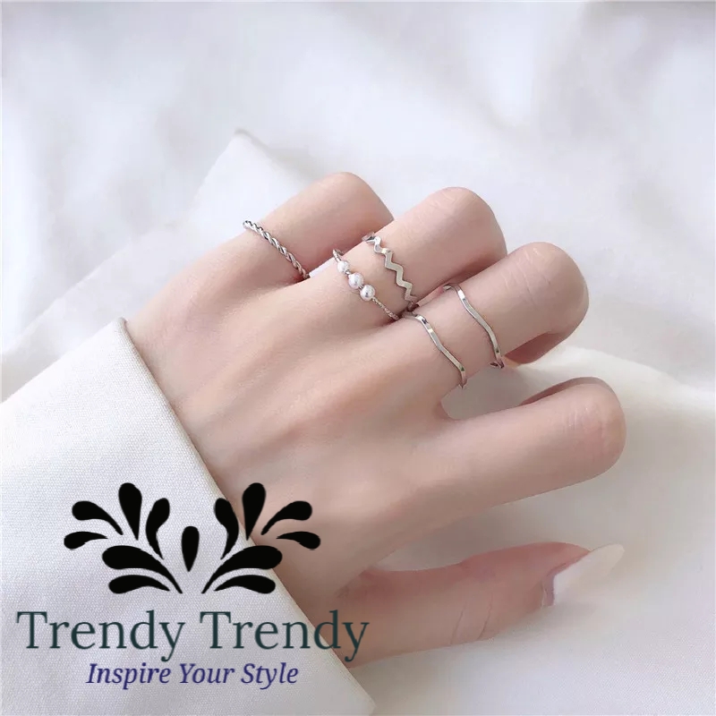 Trendy Trendy Korean Pack of 5 Rings For Girls Set Korean Design Rings Set For Girls Valentines Day Gift For Lovers Girl