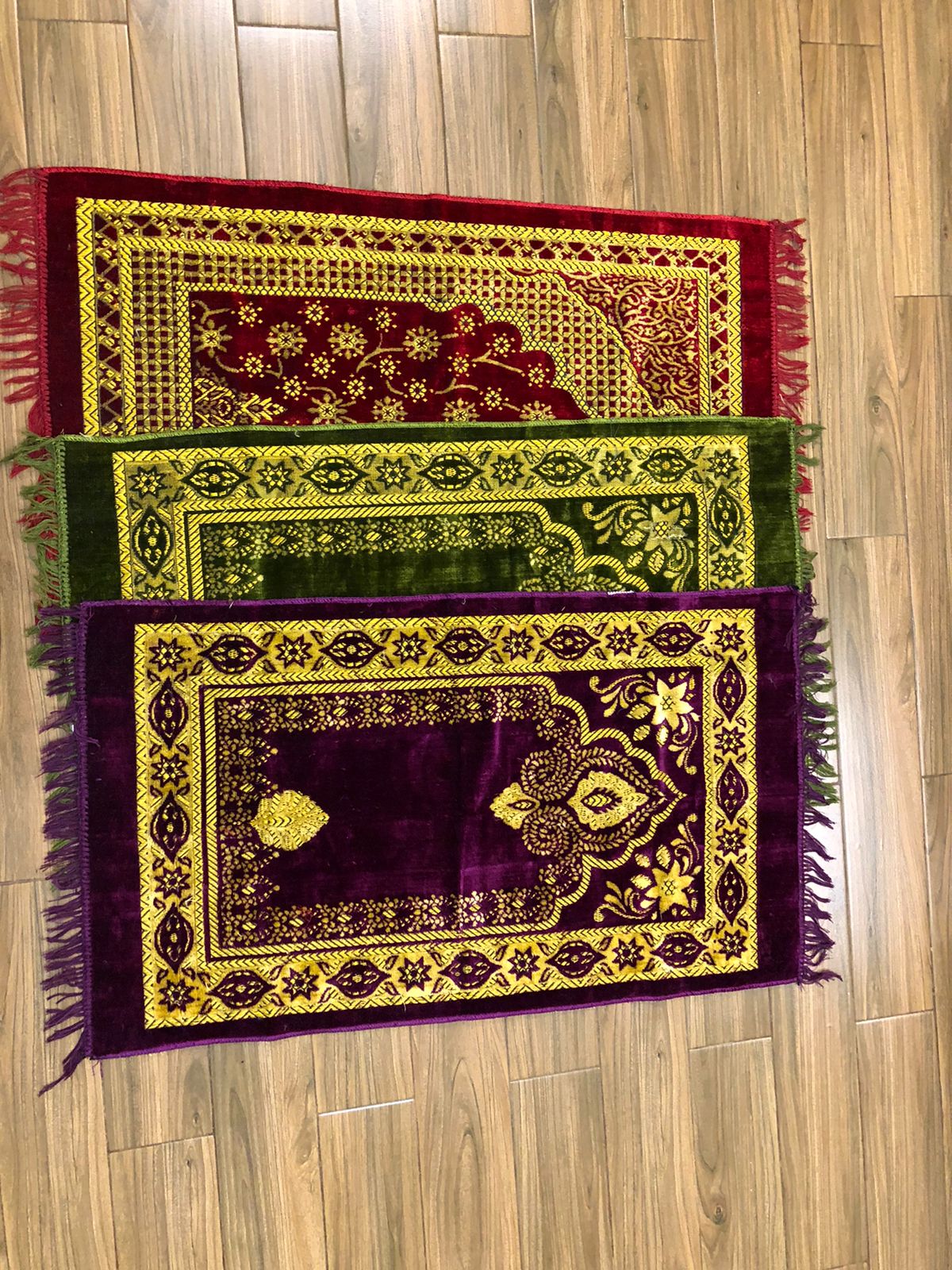Beddy's Studio - Traditional Design Soft Prayer Mat | Prayer Rug Janamaz / Jai Namaz Inches