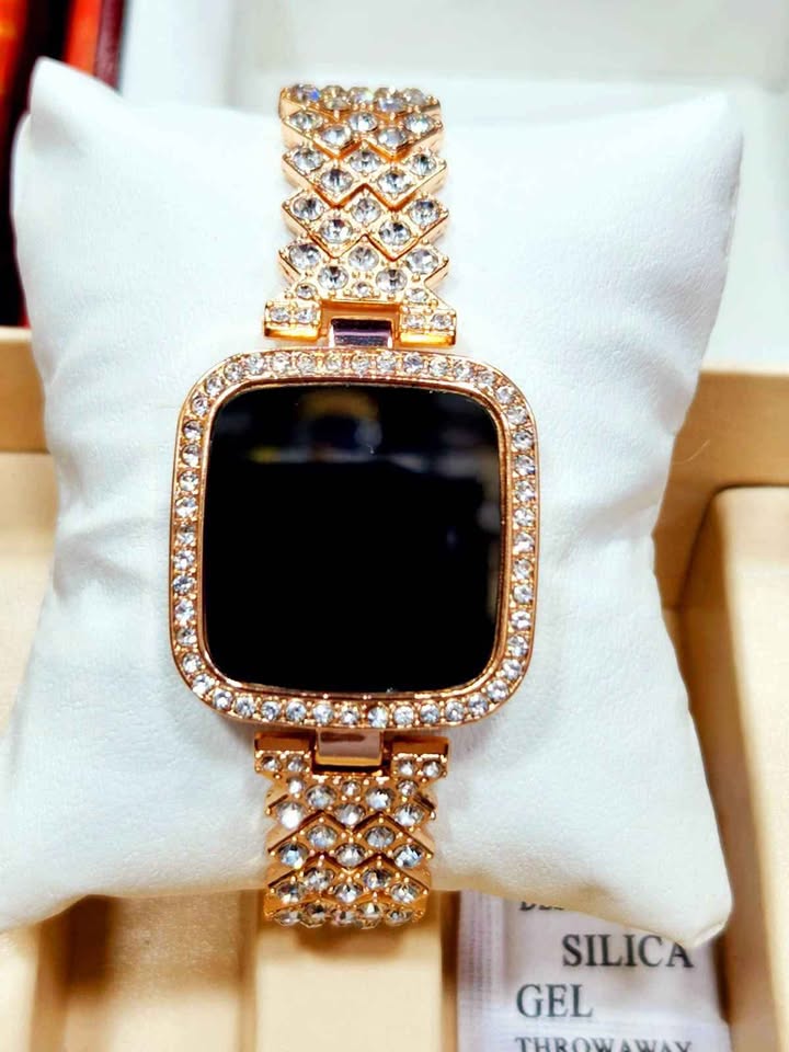 Diamond Touch Screen LED Watch for Ladies –Jewellery For Girls Style in Stainless Steel Chain Digital Wristwatch for Women's – Stylish Fashion Watch For Girls With Bracelet in Silver Stone Round & Square Dial Shape For Gift