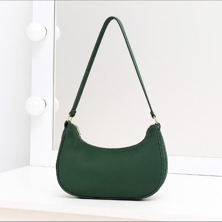 Stylish Riva Shoulder Bag for Women - PU Leather Underarm Handbag - Casual and Formal Ladies Bag - Fashionable Lightweight Handbag for Daily Use & Special Occasions