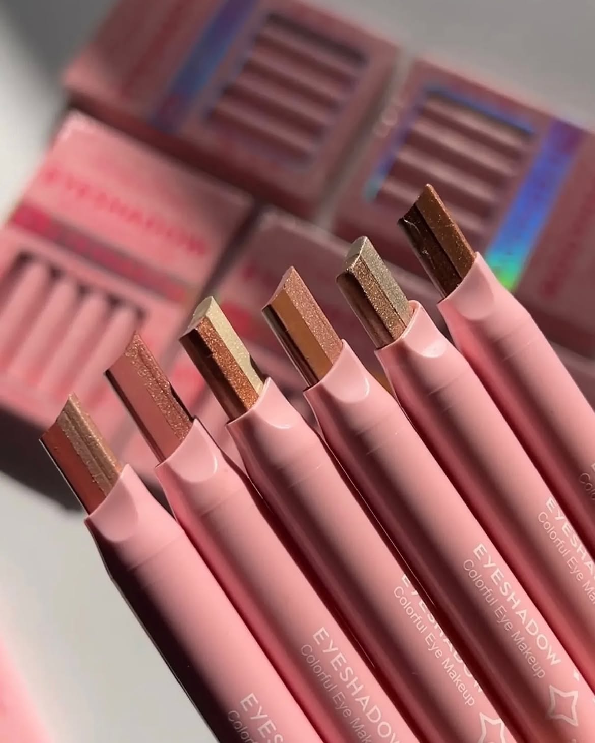 Eyeshadow Stick 2 In 1 Double Color Gradient Velvet Shadow Stick Eye Makeup Waterproof Lasting Shimmer Metallic Eyeshadow Makeup
