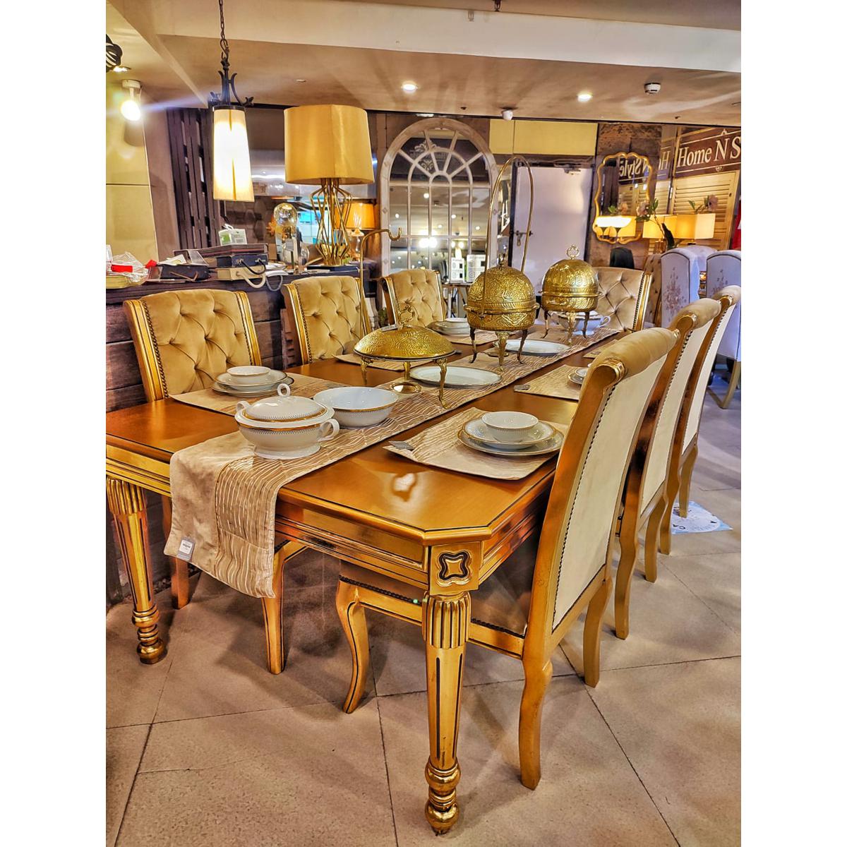 Gold dining outlet set