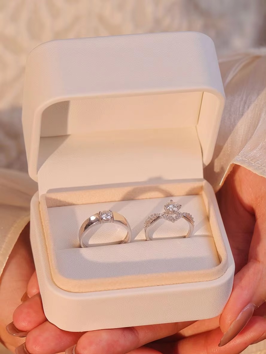 Diamond Engagement Couple Ring Glamour Platinum Plate Fashion  for Girls  Women  Elegant Open Design  Shimmering Cubic Zirconia Stone  Trendy  Finger Jewelry  Stylish Adjustable  Perfect Gift For Anniversary Valentine Day Luxury Party, Wedding  Daily Wear