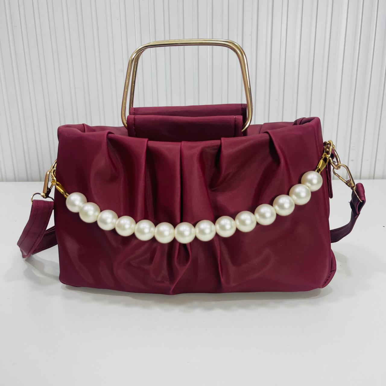 hand bags for girls with stylish golden chain and long strap top trend stylish Elegant crossbody bag long strap for girls and women