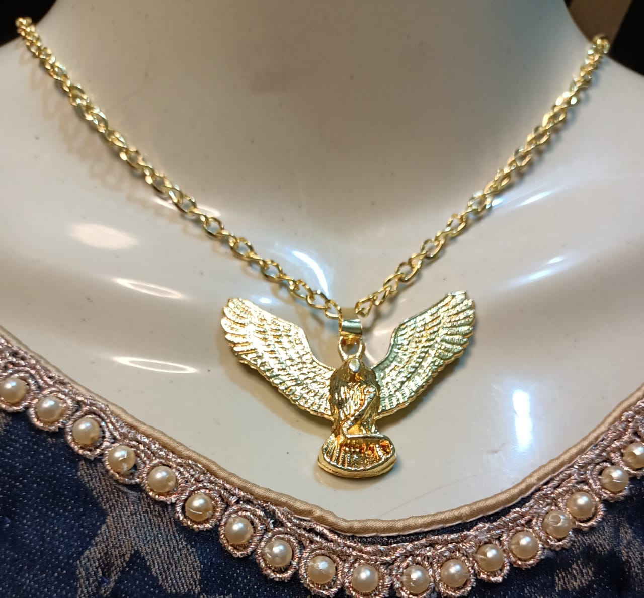 Golden Alloy Chain with Eagle Locket/Necklace/Pendants specially gift for Girls/women/Boys/men