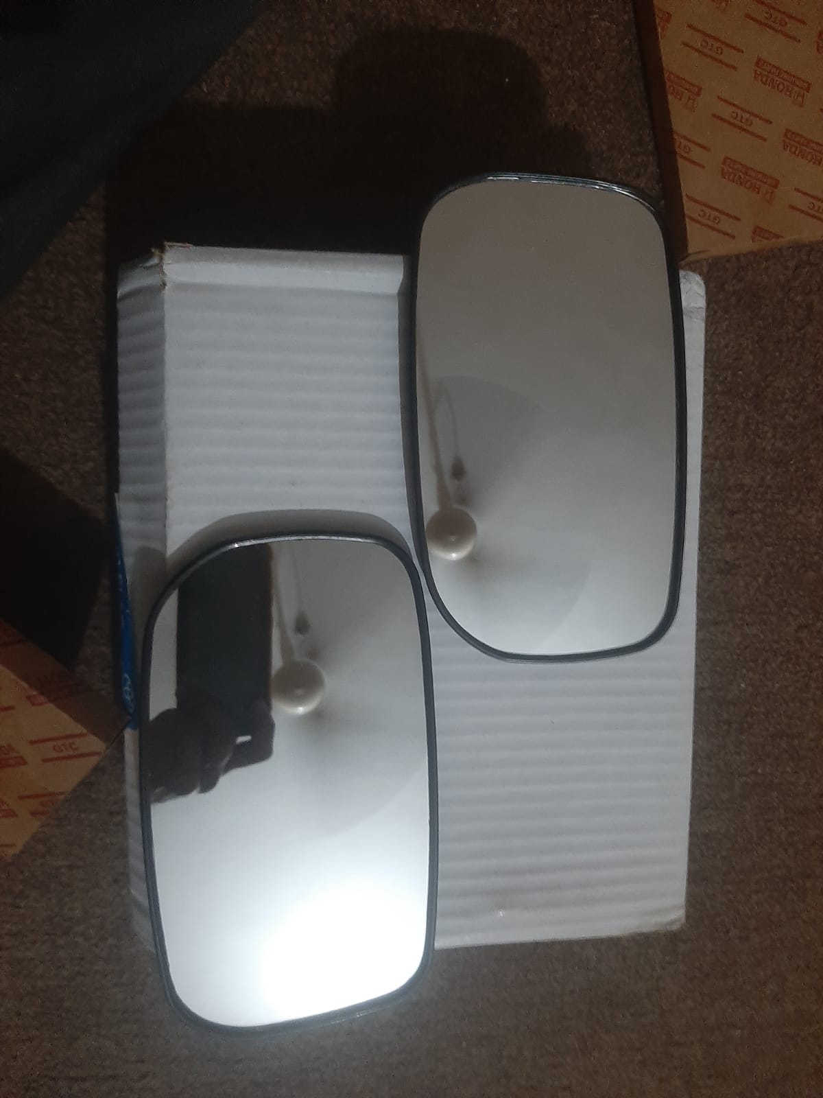 thumbnail image 2 of Direct Replacement Driver Side Mirror Glass For 2003-2005 Honda Civic – Left LH, Non-Heated (Part #2961) 2 of 3