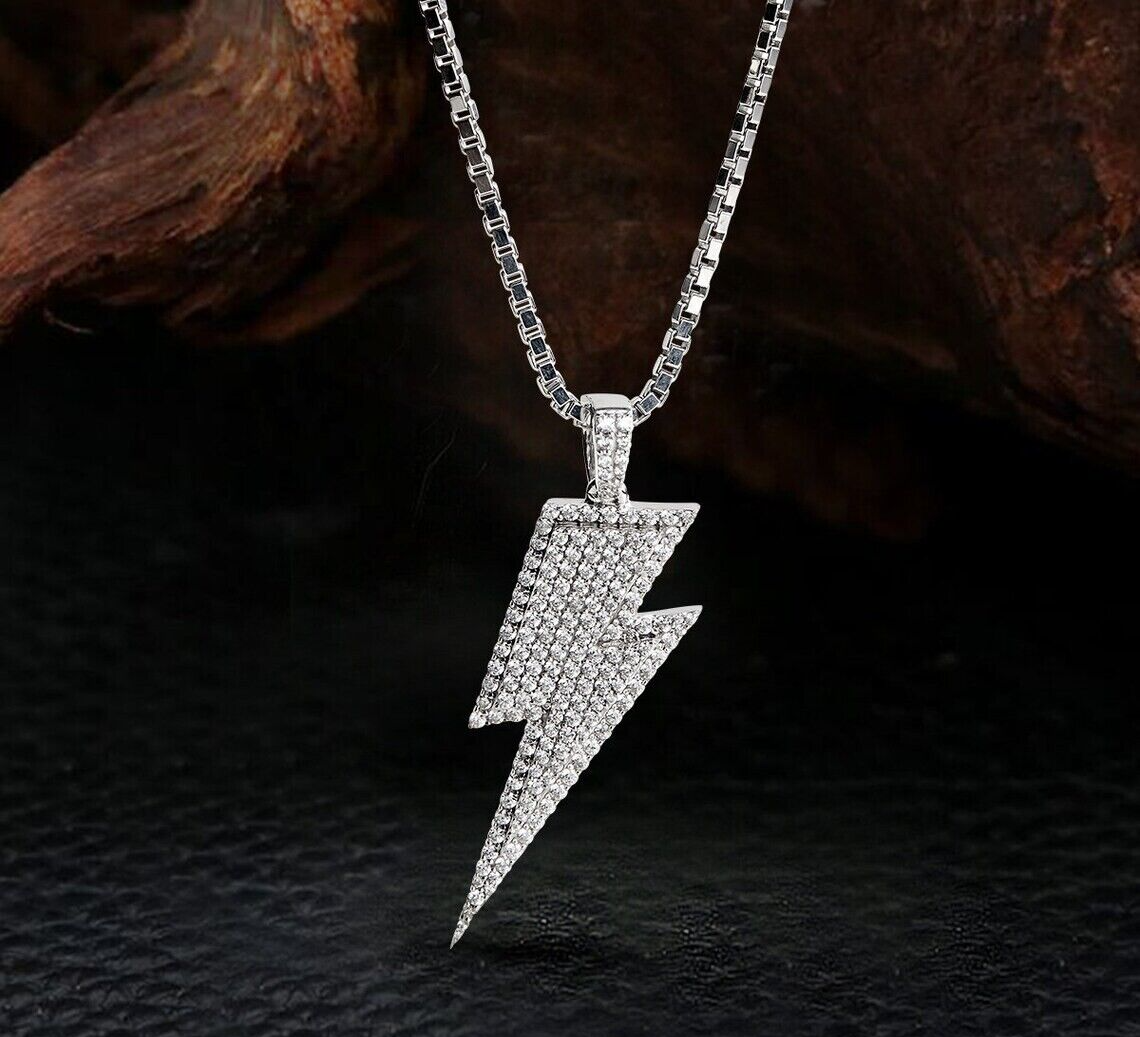 Stylish Stainless Steel Flash Pendant Chain for Mens and Womens