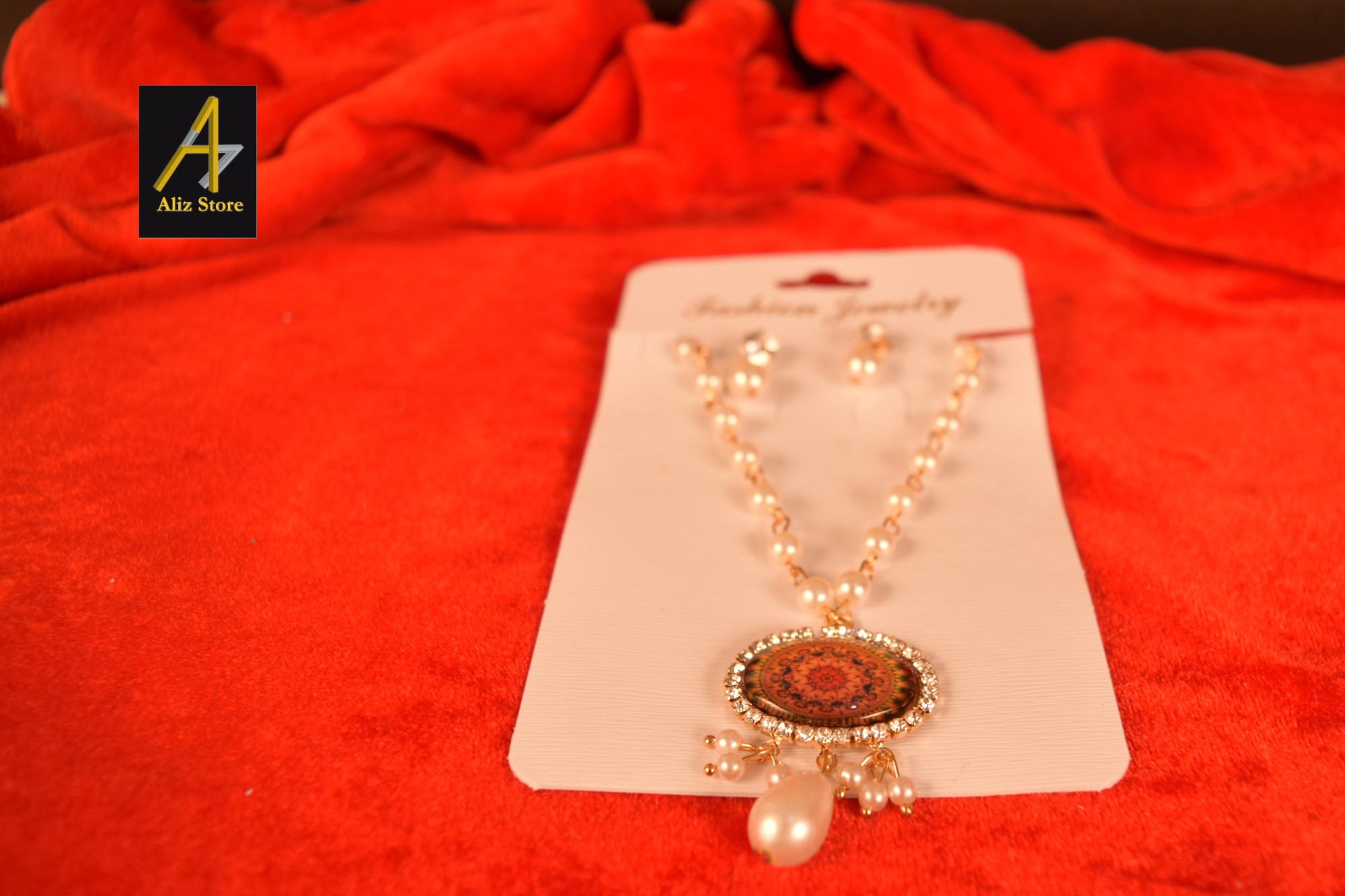 3D style pendant necklace with earrings for girls necklace for women fashion jewelry trending online jewellery