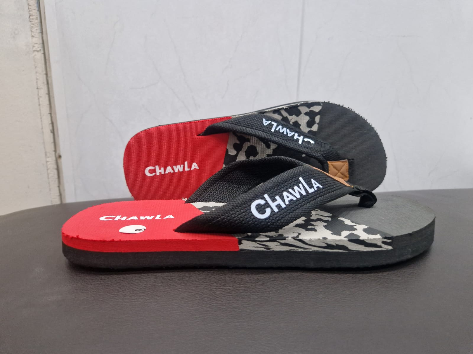 Lightweight flip flops for men/Premium Quality Flip Flops for men